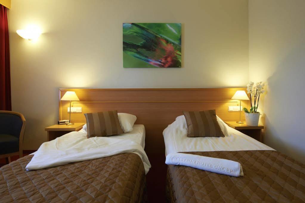 Bastion 4*